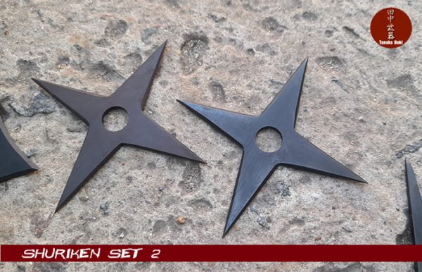 set 2 shuriken